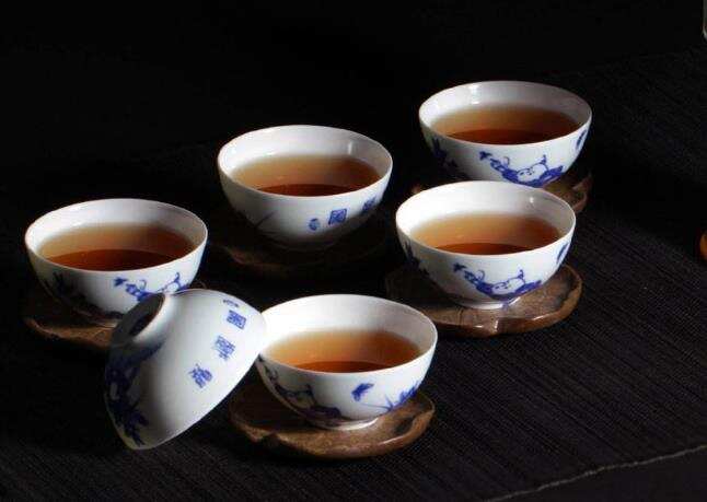 选择乌龙茶 凤凰单枞茶什么品种最好喝