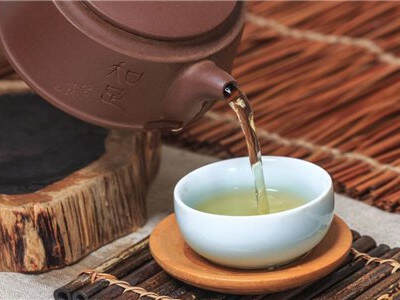 绿茶和红茶哪个减肥效果好？绿茶减肥和红茶减肥效