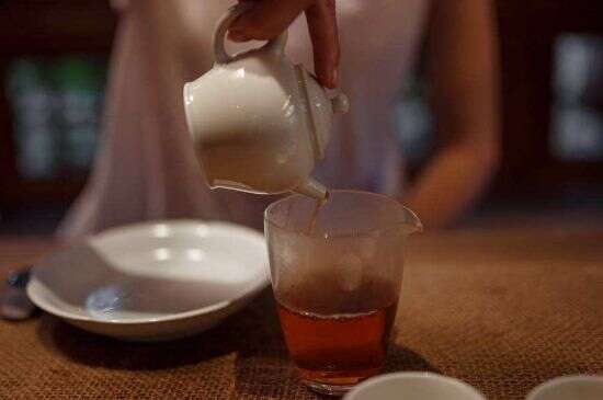 泾渭茯茶哪些人不能喝，泾渭茯砖茶有什么样的缺点