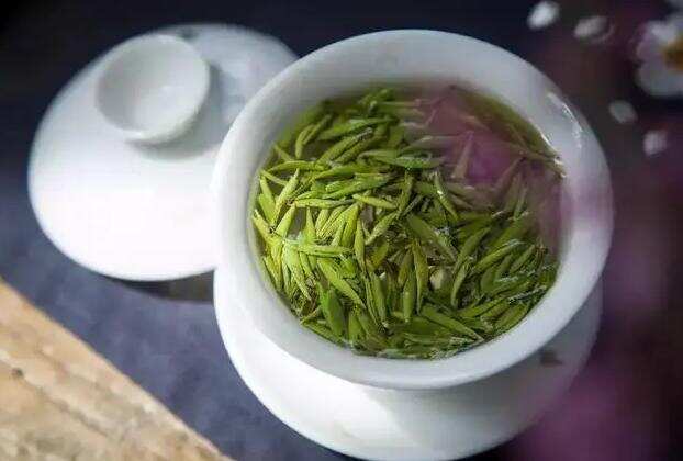 浙江饮茶“怪象”，当地人很少喝西湖龙井，却偏爱喝3款小众茶