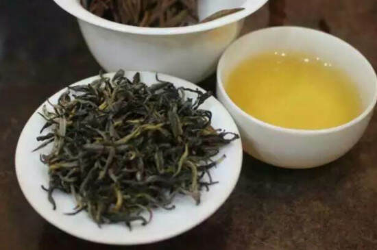 梅占属于红茶还是绿梅占是属于什么茶？