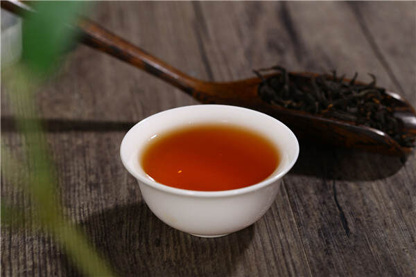 茶中“贵”族——黑茶