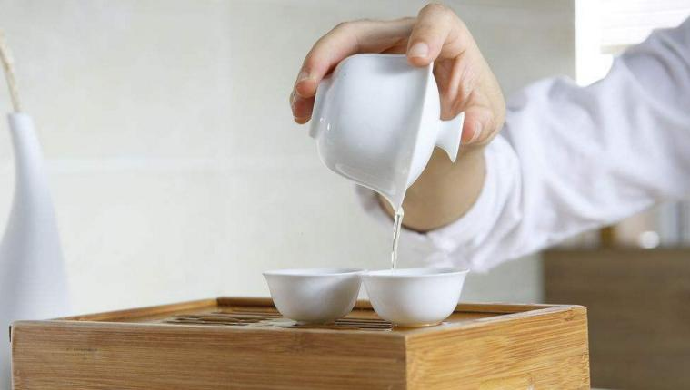 茶叶特征性成分中的“四大巨头”，了解这些，学茶很简单