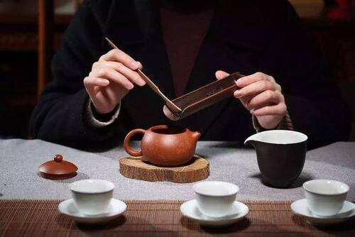 【茶功效】喝茶叶茶的好处和坏处