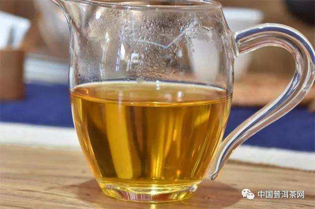 市场为什么流行橙黄色的红茶呢？