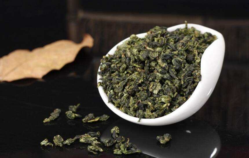 清香铁观音是红茶还是绿茶？
