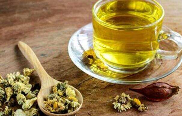 菊花茶加蜂蜜的功效与作用 菊花茶加蜂蜜的禁忌