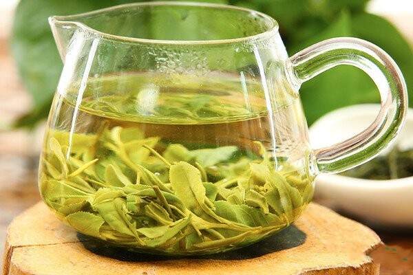 绿茶多少度水泡茶好_绿茶泡多久最佳时间