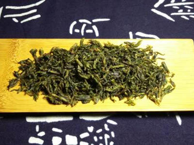 【茶功效】苦丁茶的功效与作用 苦丁茶的副作用