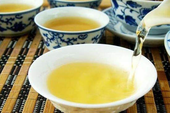 长期喝生普洱茶的好处_生普洱茶的功效是什么？