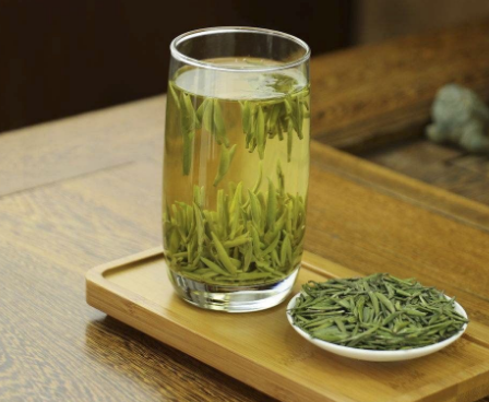 【茶功效】竹叶煮茶有什么作用 竹叶茶的功效与作用