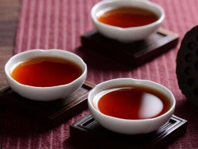 喝熟普洱茶还是喝生普洱熟茶好喝还是生茶好喝？