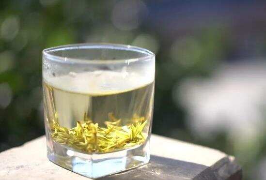 绿茶的功效与作用_绿茶有哪些品种_中国十大绿茶排名
