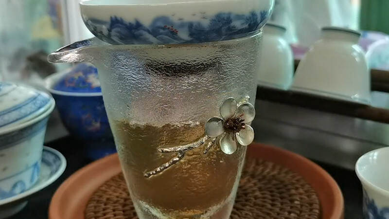 乌龙茶适合四季喝吗？
