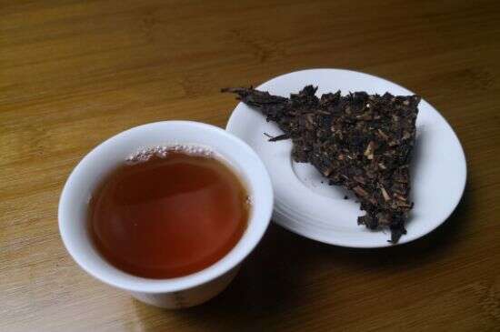蒙古人喝的砖茶是什么蒙古砖茶怎么喝？