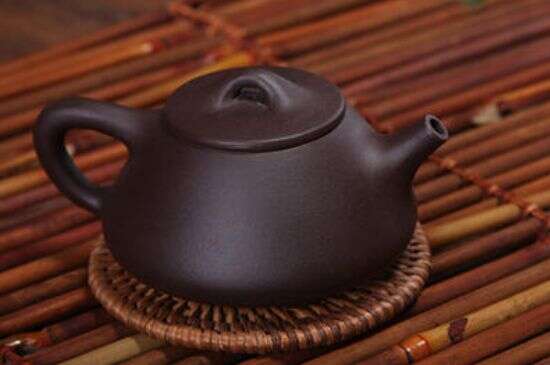 本山绿泥壶适合冲泡什么紫砂壶本山绿最适合什么茶？