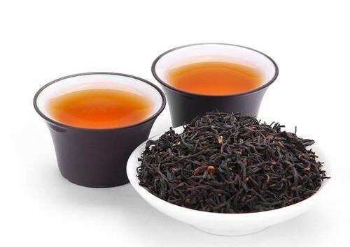 正山小种制作工艺的生产过程需要8道制作茶工序