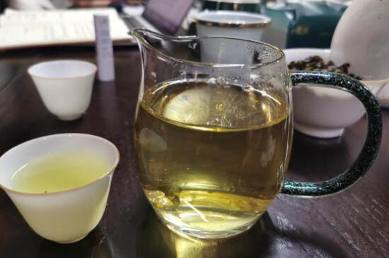 什么茶叶容易放香精_绿茶一般放香精吗？