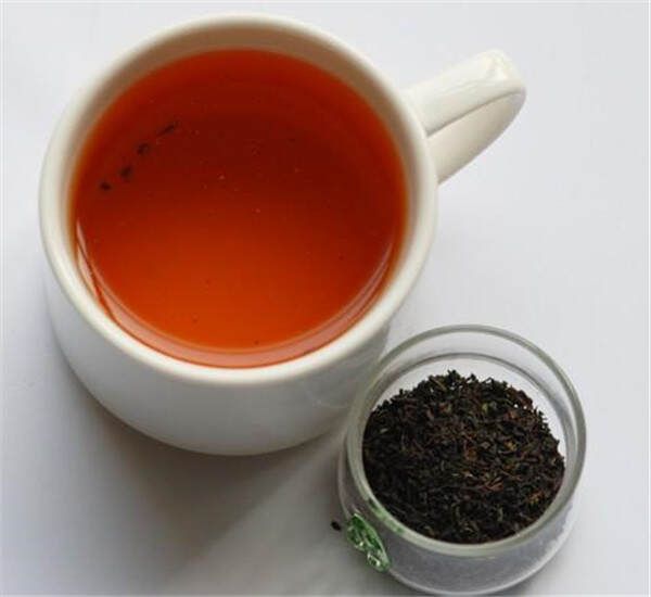 越来越多的人选择喝红茶,原来原因是这样