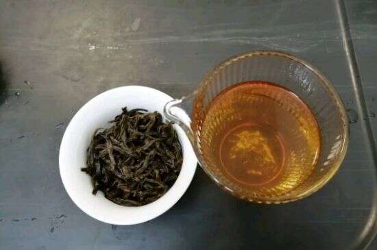 喝红茶的好处和坏处_女人天天喝红茶有什么效果？