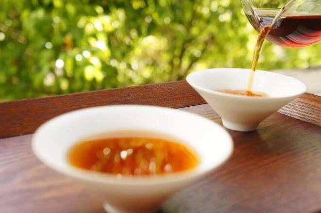 六堡茶和普洱茶哪个更好更贵？六堡茶的保存方法和功效
