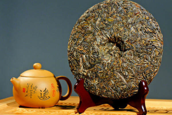 普洱茶是红茶还是绿普洱茶是热性还是良凉性的