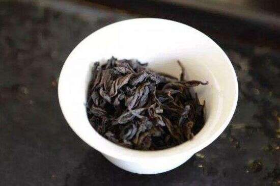岩茶一般多少钱一斤_武夷岩茶为什么那么贵？