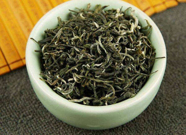 青城雪芽茶的工艺特点与制茶工艺