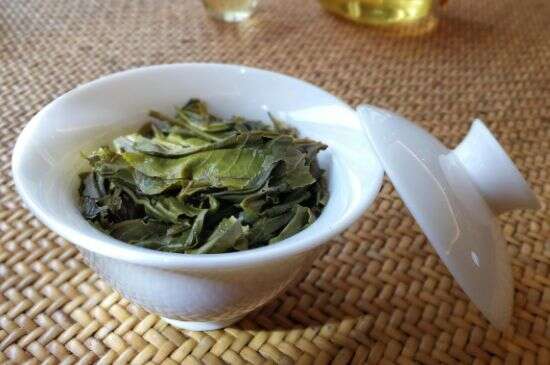 干吃茶叶致癌吗，长期吃干茶叶的危害