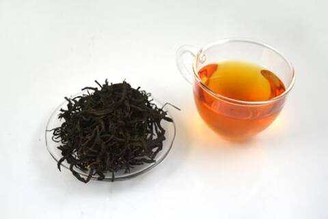 长期喝红茶副作用，喝红茶的禁忌、喝红茶的注意事项