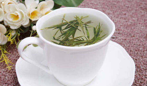 【茶功效】喝竹叶青茶有什么好处 竹叶青茶的功效与作用