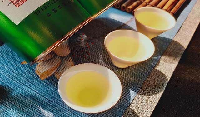 绿茶在防致癌物质、抗衰老及抗菌方面的特效