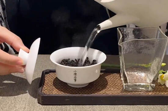 武夷山岩茶是红茶吗