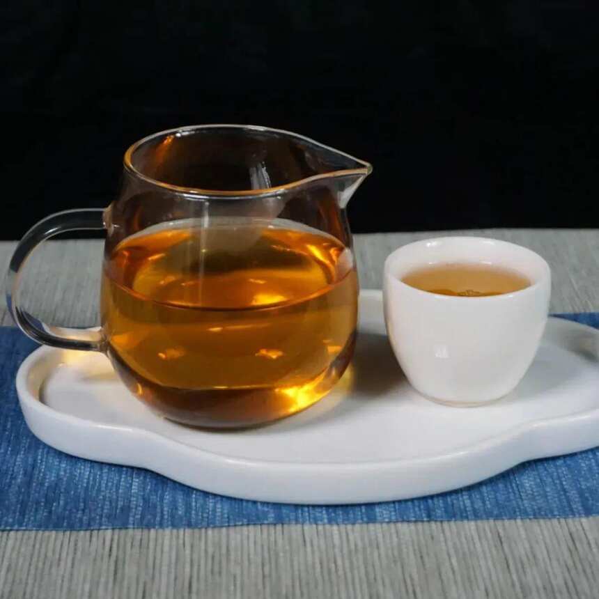 茶能代表人格，你喜欢什么茶？