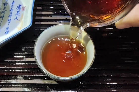 怎么简单分辨普洱茶的好坏？