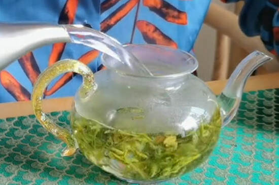 龙井茶的冲泡方法与技巧
