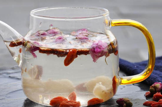 红枣枸杞玫瑰花茶的功效与作用