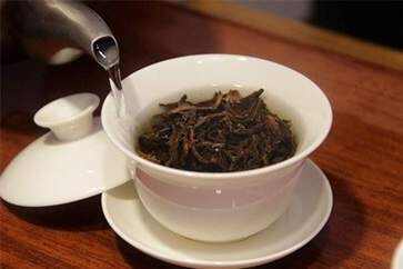 大叶滇红茶的功效和冲泡方法