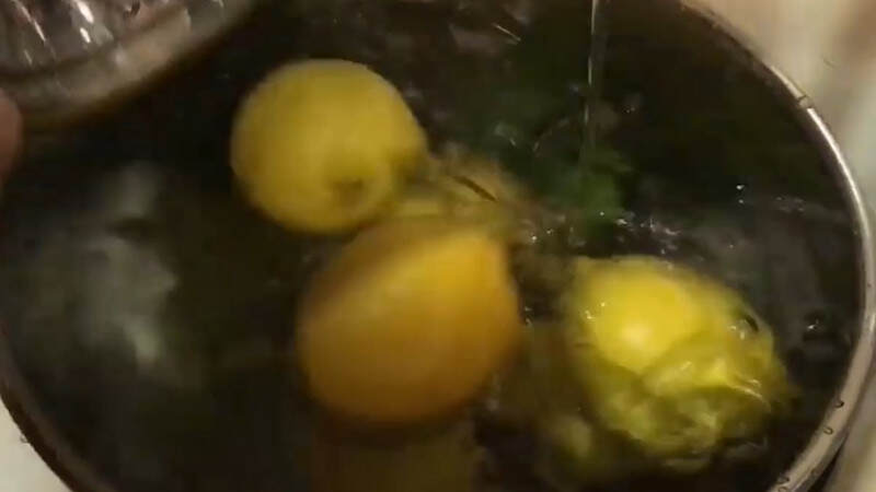 鲜柠檬泡水的正确泡法