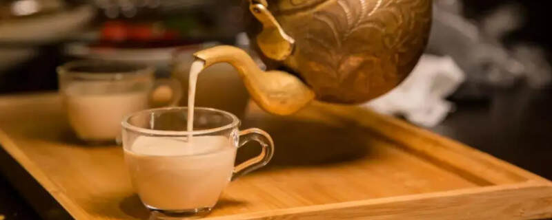 茶水加牛奶是奶茶吗