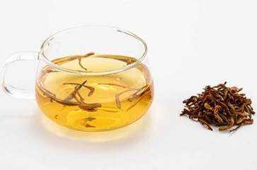 女人喝金银花茶有什么好处 女人喝金银花茶的功效与作用