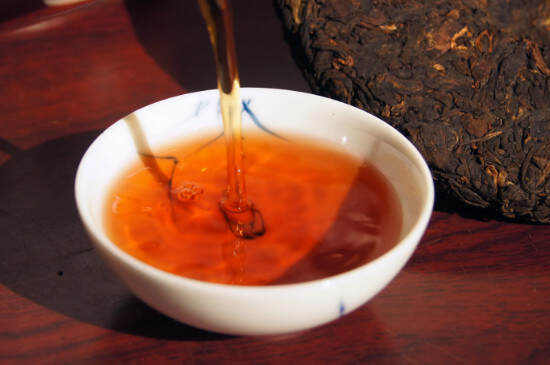 普洱茶熟茶的特征色香味形