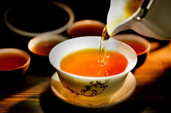 红茶是先放水还是先放茶