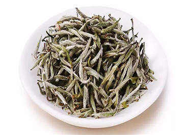 白茶是绿茶还是红茶 三种茶的不同功效