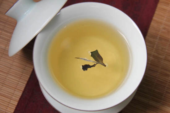 烘青绿茶和炒青绿茶的区别
