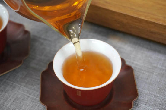 红茶春茶和秋茶的区别