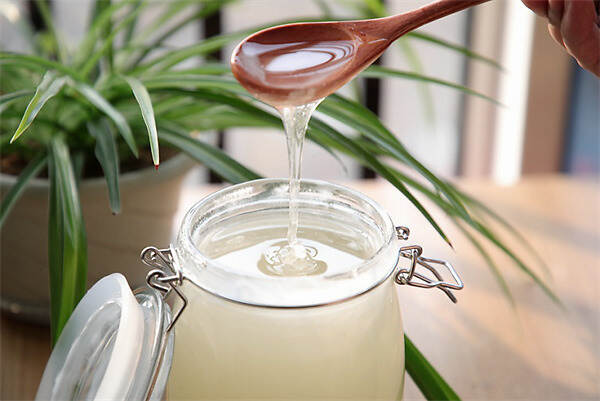 蜂蜜和茶能一起喝吗，蜂蜜配茶有什么功效？