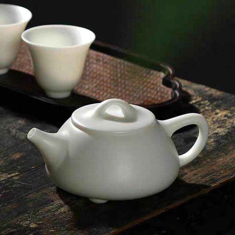 一套完整的茶具包括哪些东西？各茶具的外观与作用介绍