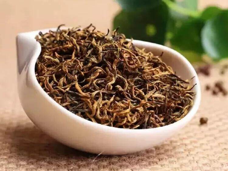 中国有哪些特色红茶品种？国内红茶品种大全介绍