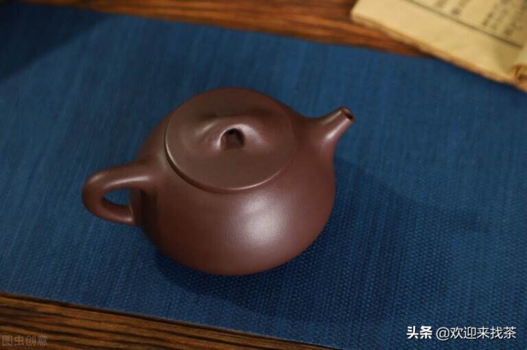 茶杯里的茶垢是怎么形成的？茶垢对人体好还是坏